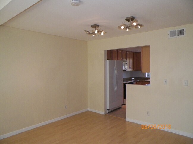 Foto del edificio - 10 Park Crest Ct