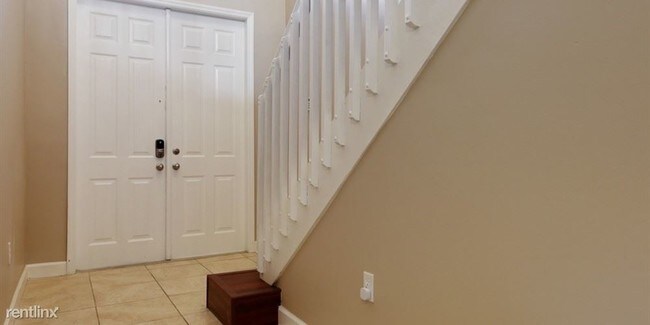 Foto del edificio - 14014 SW 154th St