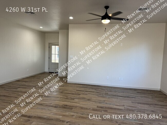 Foto del edificio - 4260 W 31st Pl