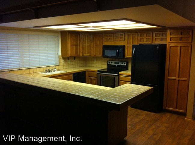 Building Photo - 3 br, 2 bath House - 13875 Evergreen Lane