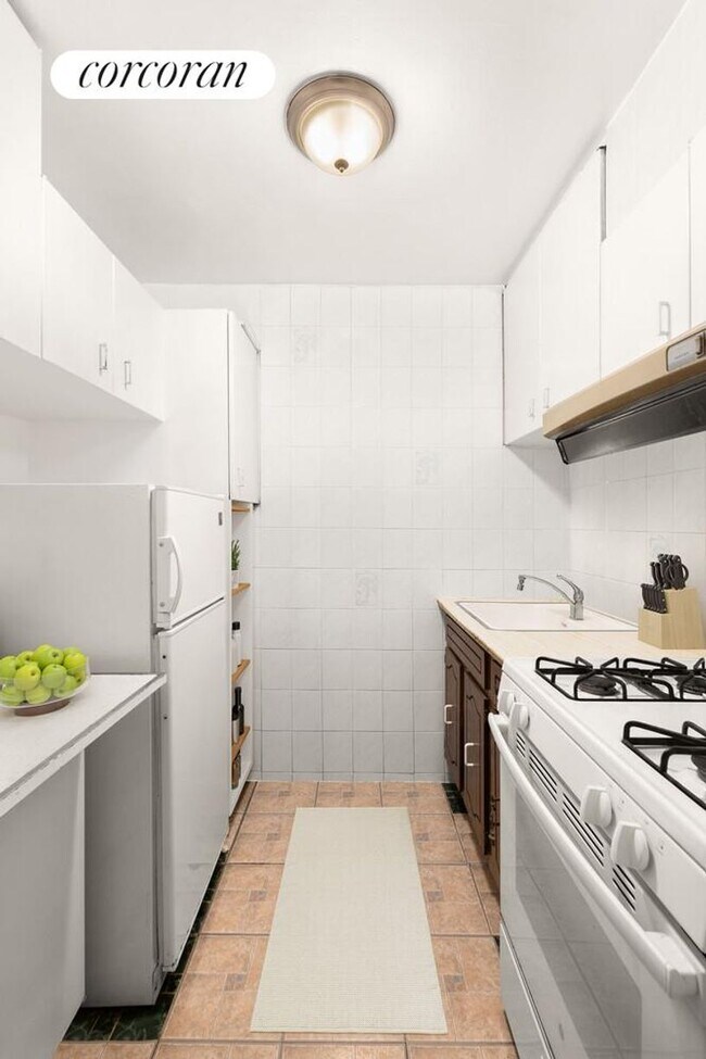 Foto del edificio - 155 E 34th St