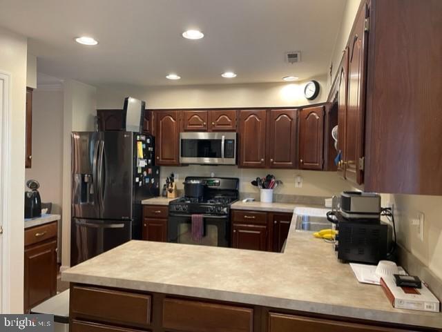 Foto del edificio - 8023 Tanworth Ct