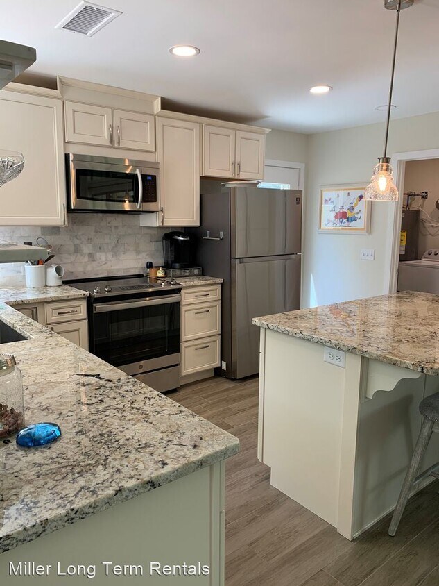 Primary Photo - 2 br, 2 bath House - 74 Stable Gate Road