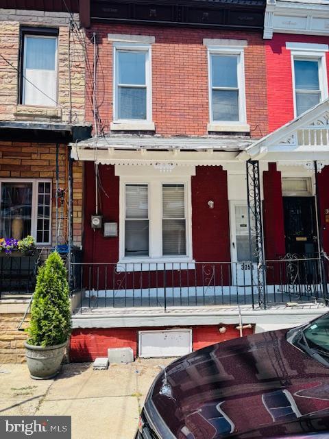 Building Photo - 3050 N Sydenham St