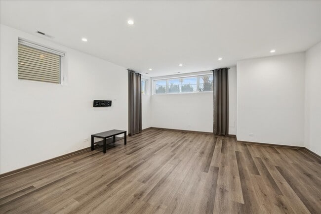 Foto del edificio - 4321 N Cicero Ave