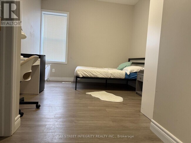 Photo du bâtiment - 28 Earl St