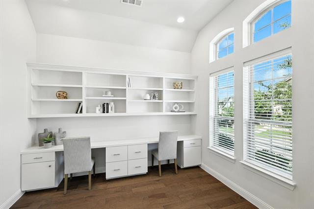 Building Photo - 4116 Petrus Blvd