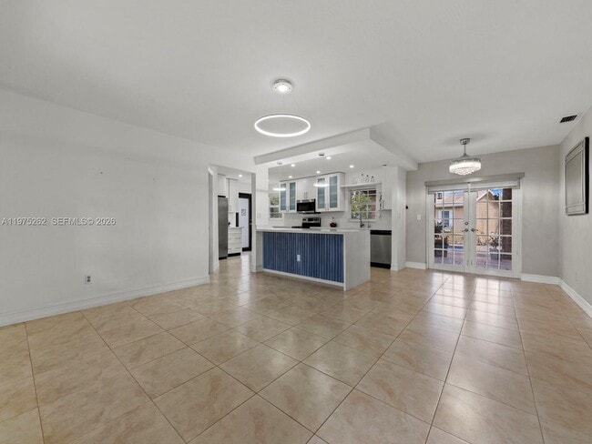 Foto del edificio - 3605 SW 122nd Pl