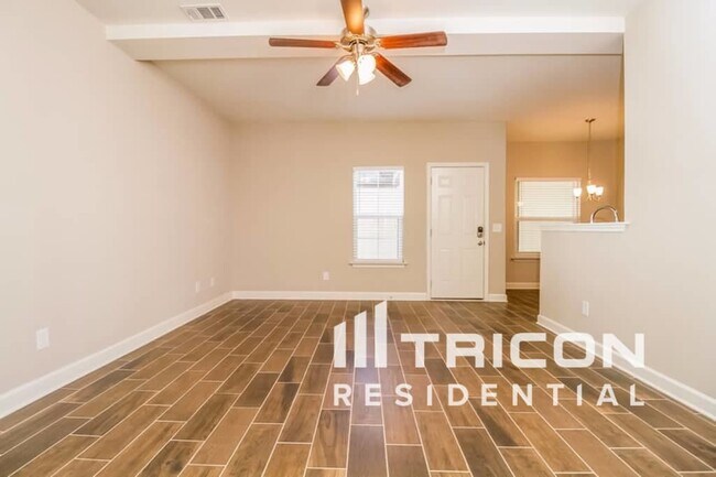 Foto del edificio - 2175 Cason Ln