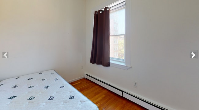 Building Photo - 591 Beacon St