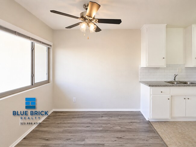 Building Photo - 11840 Kittridge St