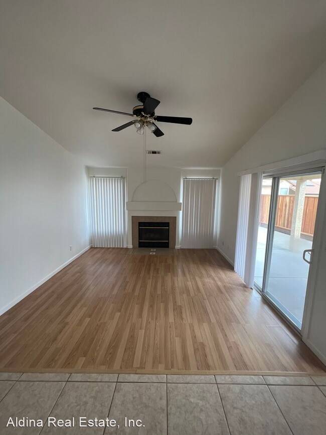 Building Photo - 3 br, 2 bath House - 236 Stonewood Dr.