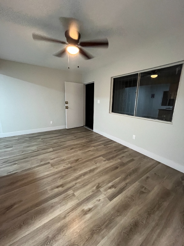 Building Photo - 7400 S Hoover St