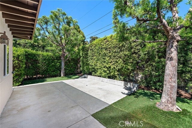 Building Photo - 20451 Sun Valley Dr