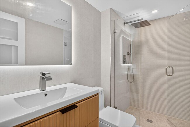 Foto del edificio - 525 N Ocean Blvd