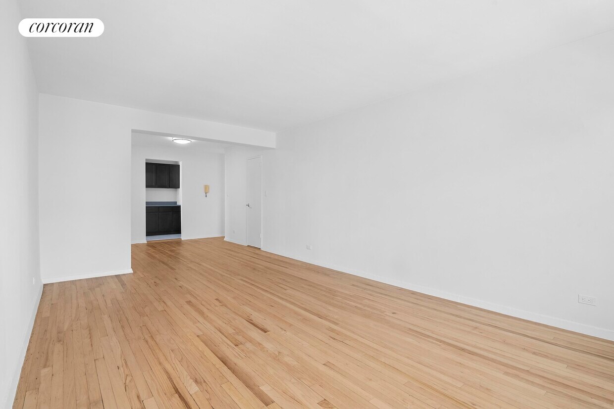 2830 Briggs Ave Unit 4G, The Bronx, NY 10458 Room for Rent in The