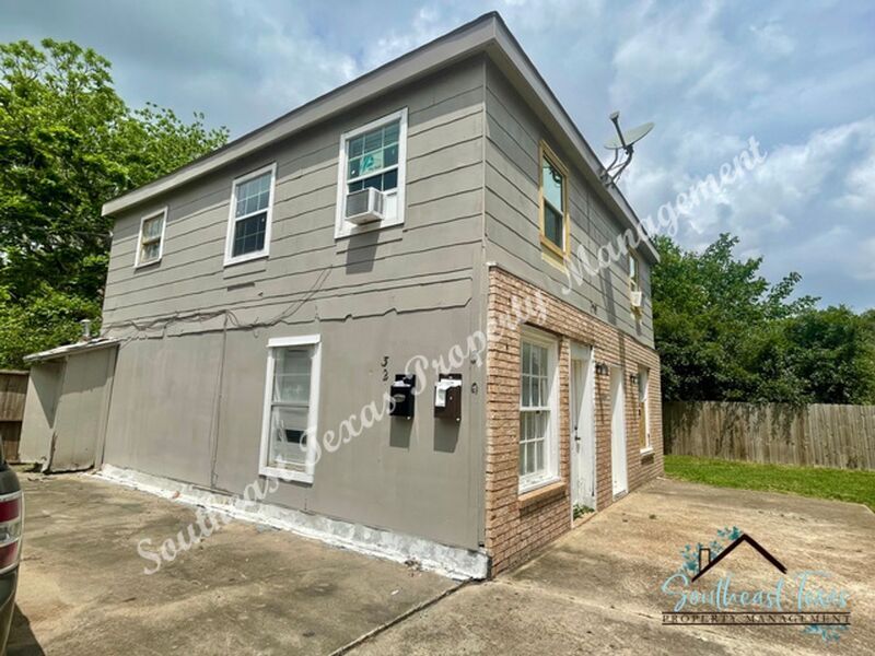 Primary Photo - 327 Alabama Ave