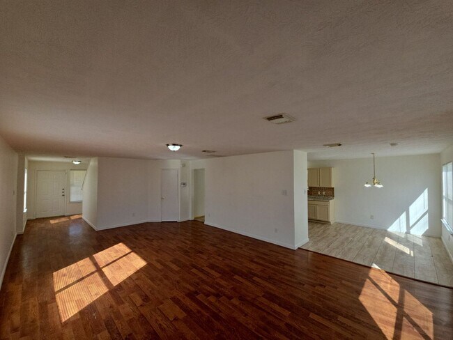 Foto del edificio - 21802 Westfield Ridge Dr