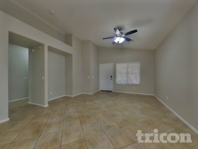 Foto del edificio - 40139 N Patriot Way