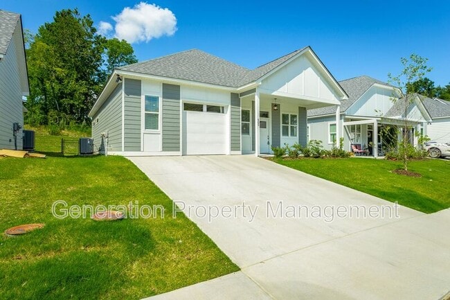 Building Photo - 549 Strong Ave