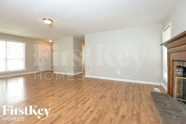 Foto del edificio - 1701 Wendy Cir