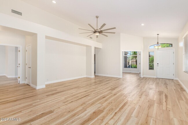 Foto del edificio - 7251 E Lomita Ave