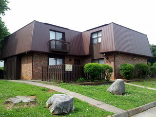 Primary Photo - 9128 Woodpark Ln NW