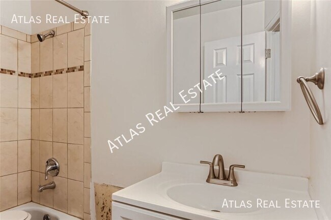 Foto del edificio - 901 S Taft Hill Rd