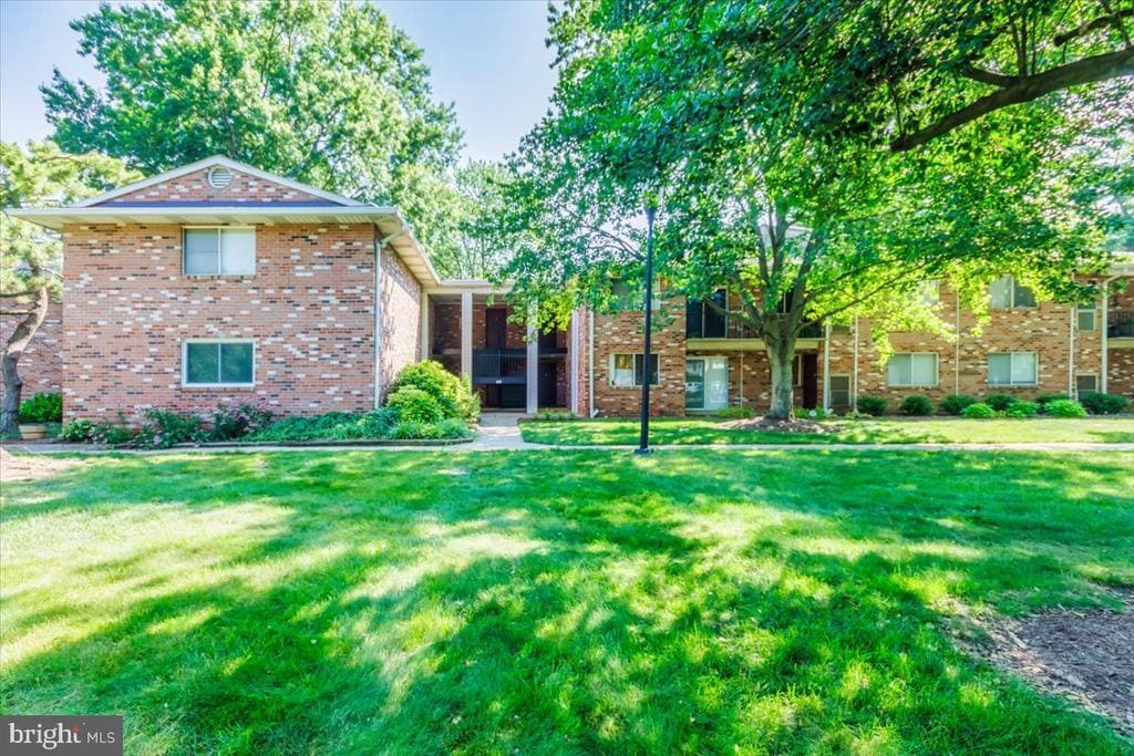 Foto principal - 211 Victor Pkwy
