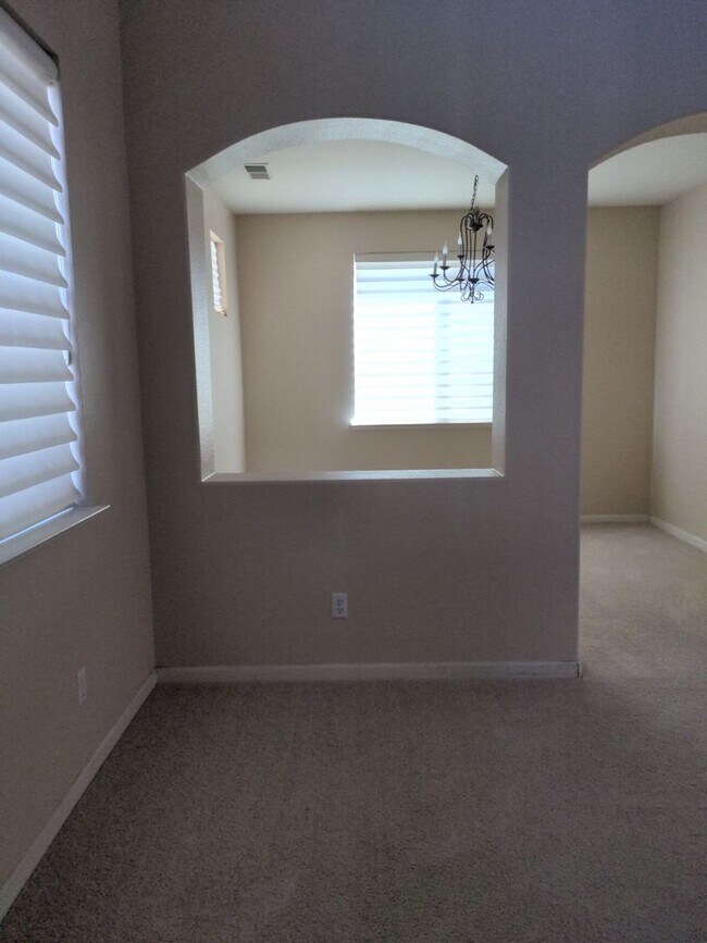 Foto del edificio - Low maintenance home in Green Valley!