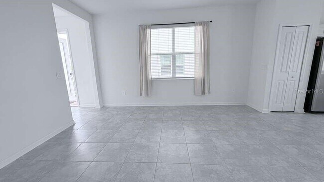 Foto del edificio - 207 Bogey Dr