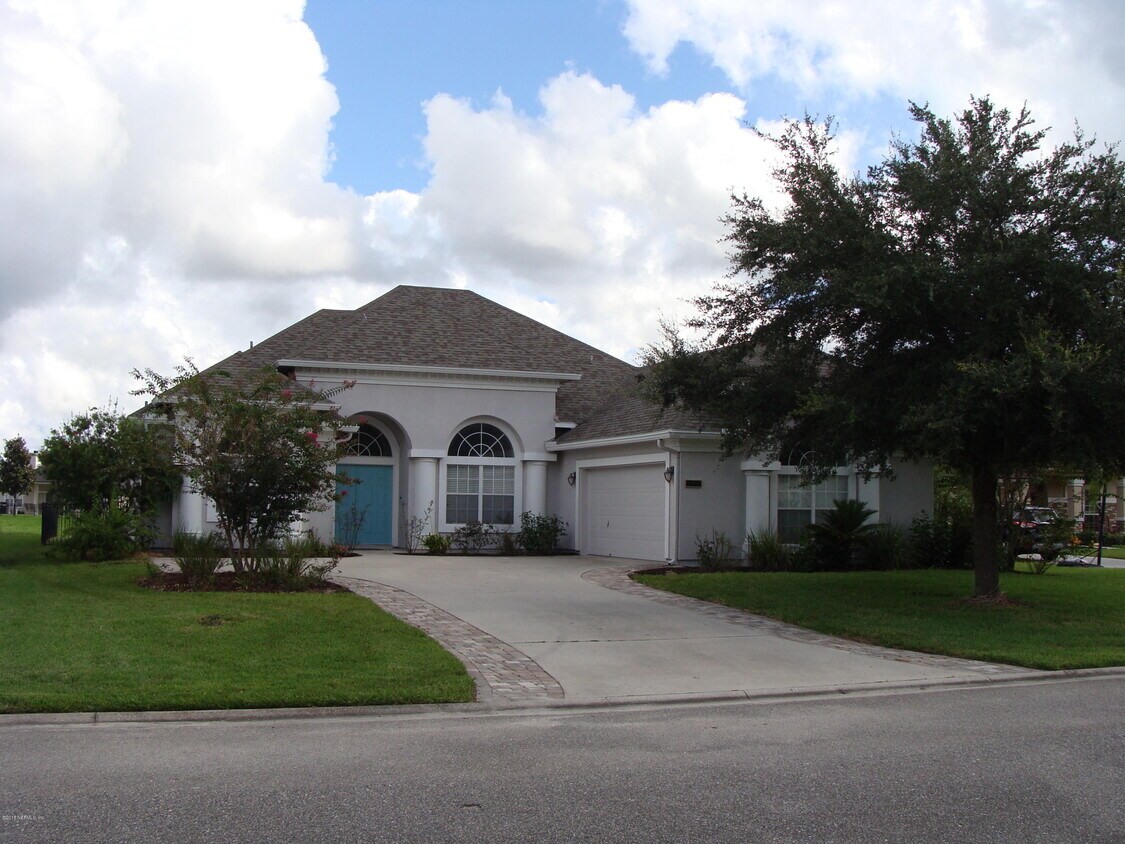 Foto principal - 2266 Cascadia Ct