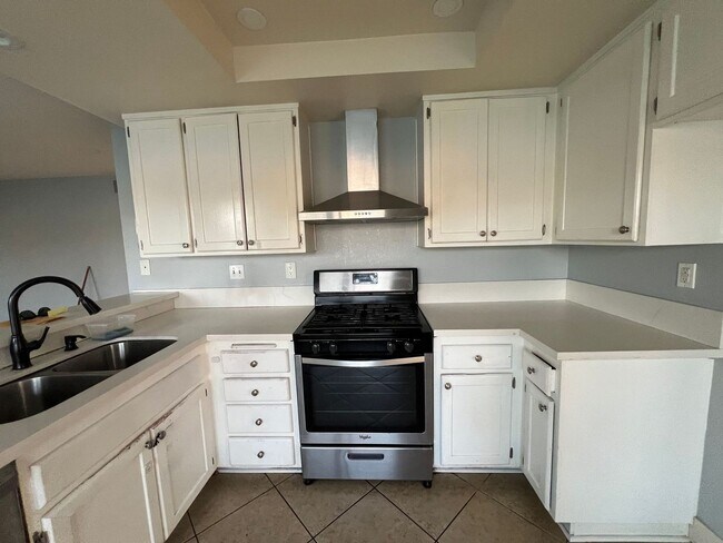 Foto del edificio - Beautiful Horsethief Canyon Ranch Home loc...