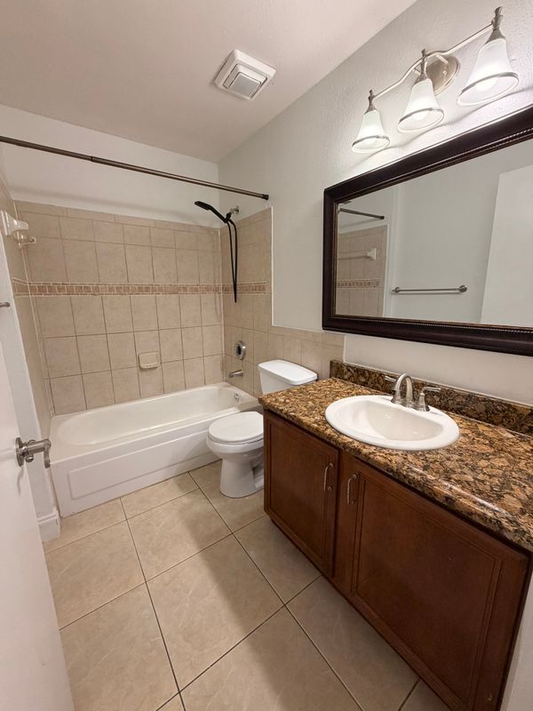 Building Photo - 3020 Parkway Blvd