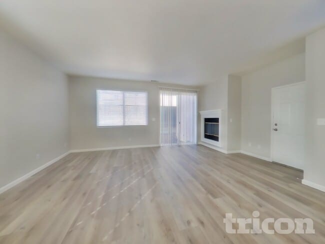 Foto del edificio - 1895 Bramblewood Dr