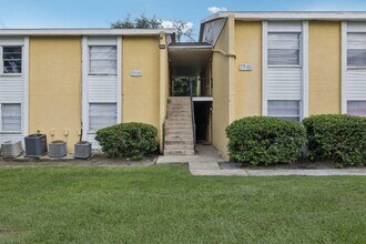 Building Photo - 2401 Jammes Rd