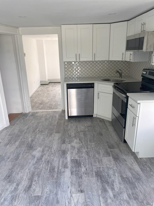 Building Photo - 349 Bellmore Rd