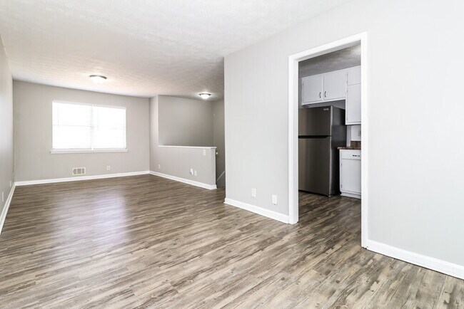 Foto del edificio - 2622 Candler Woods Way