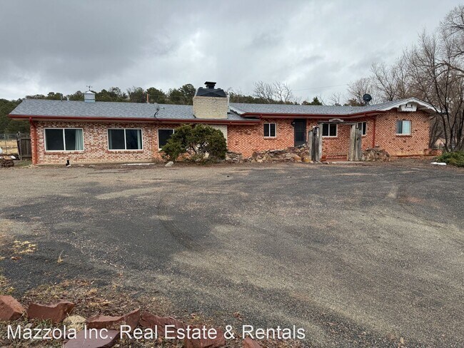 Building Photo - 4 br, 3 bath House - 201 Rincon Loop