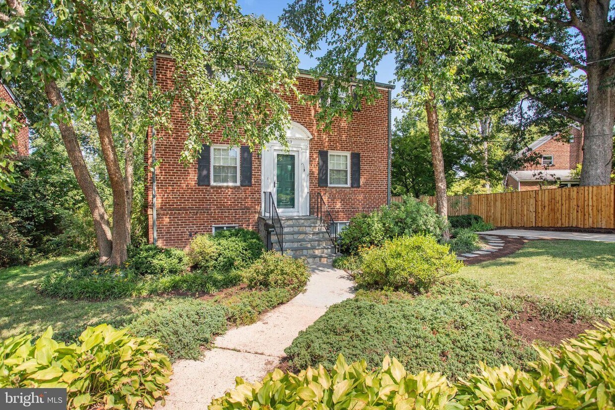 Primary Photo - 2603 Spencer Rd