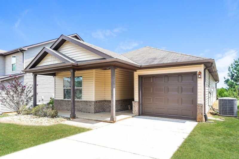 Foto principal - 85 Briar Ridge Ln