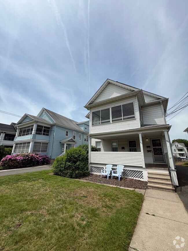 Building Photo - 49-51 Maplewood Ave