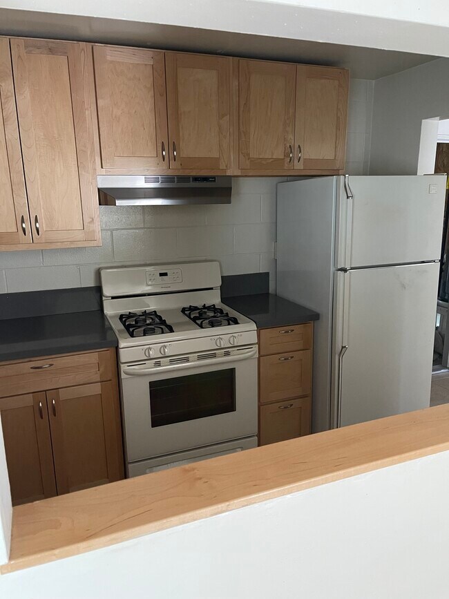 3922 5th St, Riverside, CA 92501 House for Rent in Riverside, CA