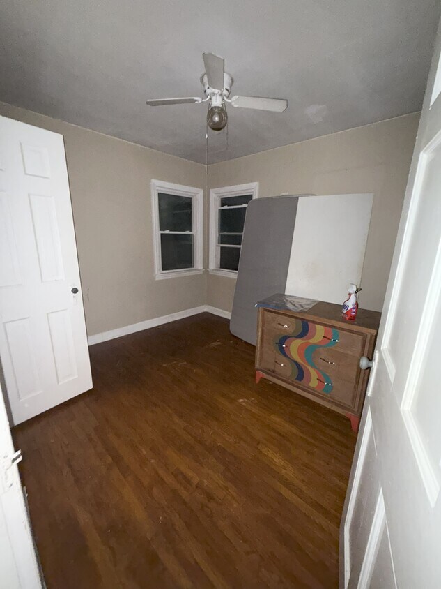 Foto del edificio - 742 Colonial Dr