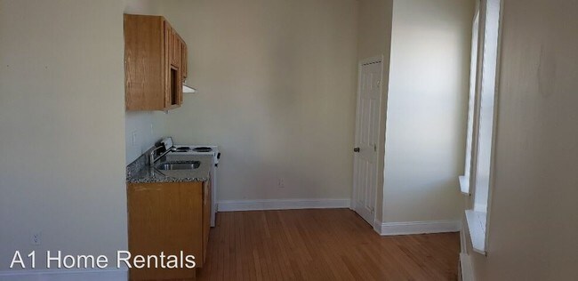 Foto del edificio - 1234 Rising Sun Ave