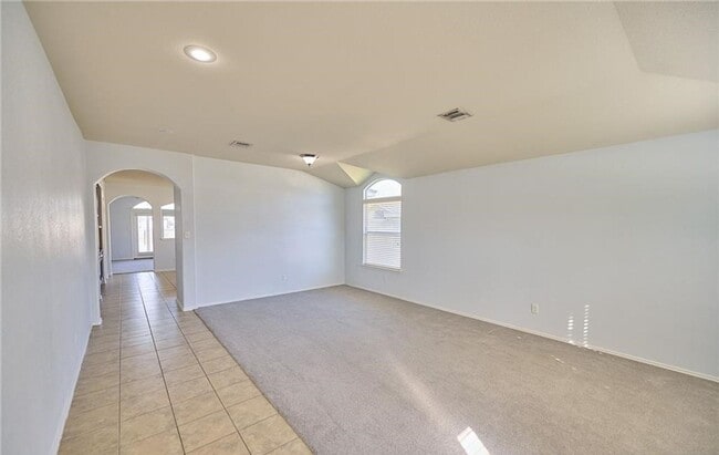 Foto del edificio - Viewable Now!