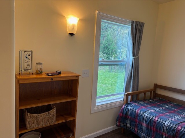 Foto del edificio - 4595 Fieldbrook Rd