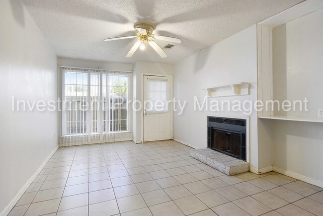 Building Photo - 10510 Stanley Aubin Ln