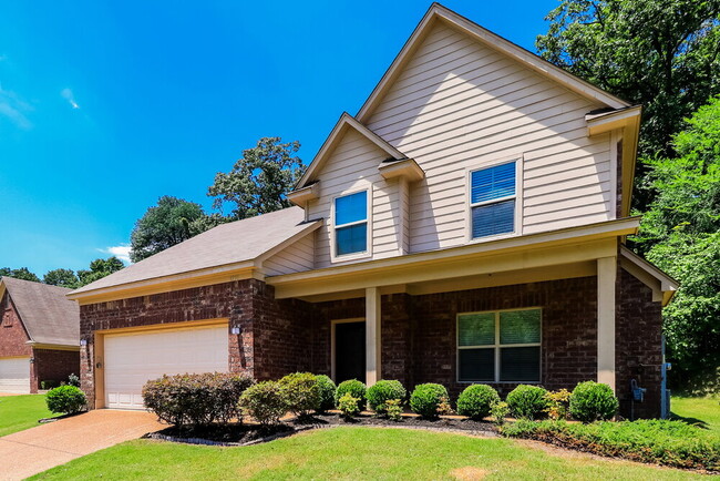 Building Photo - 1731 Bellevue Grove Cove