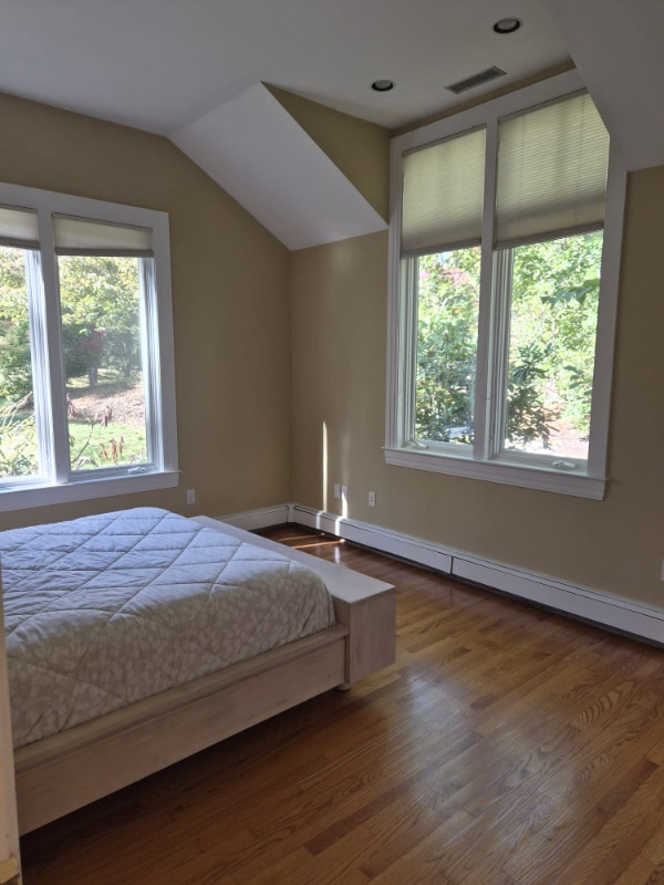 Building Photo - 423 Concord Rd